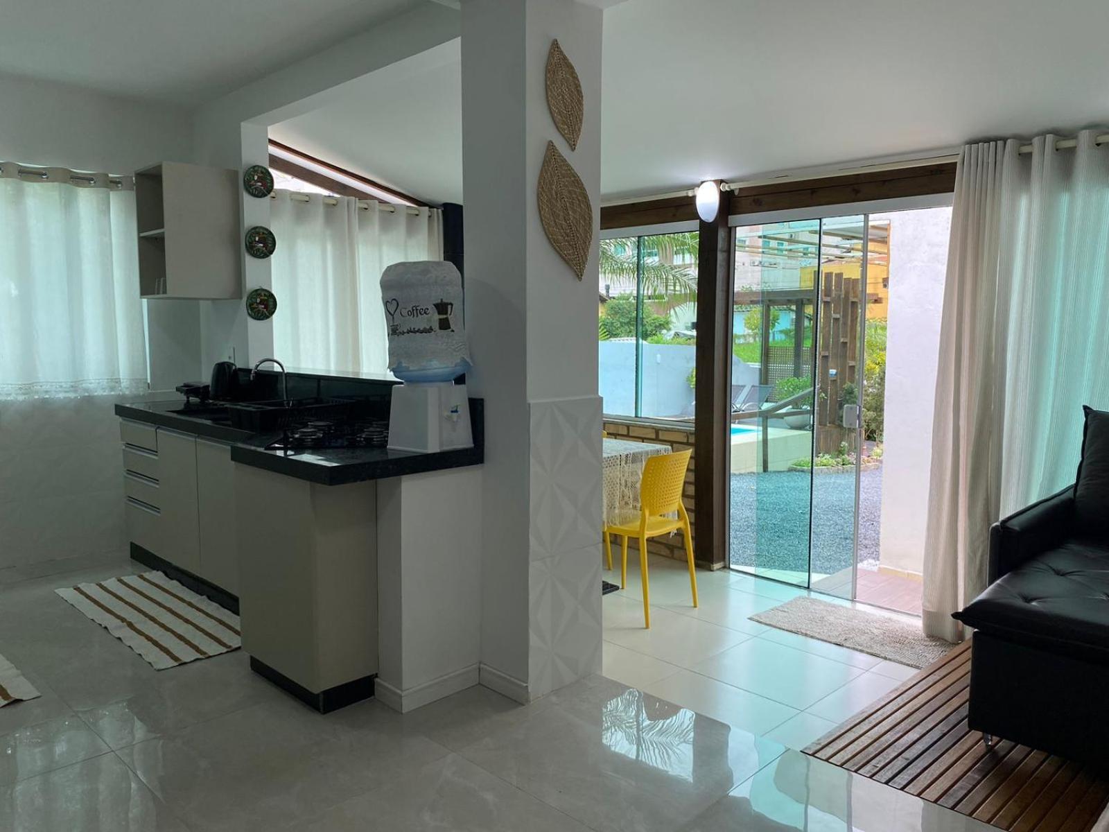Residencial Com Piscina Possui Jacuzzi Aquecida Com Hidromassagem Villa Бомбиняс Екстериор снимка